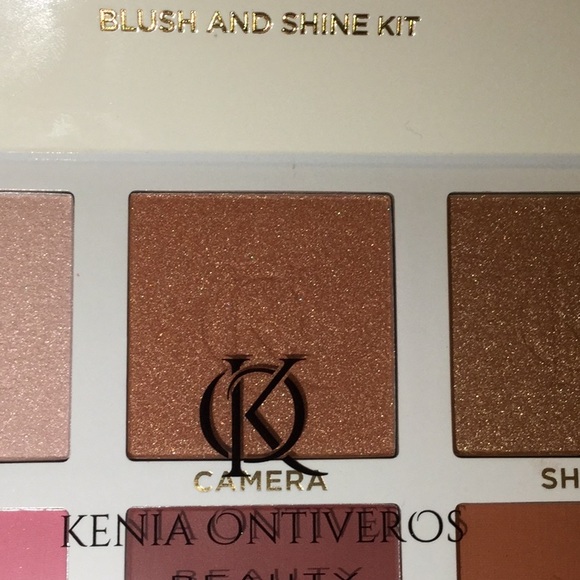 Kenia Ontiveros Beauty Blush and Shine Kit - Picture 4 of 12